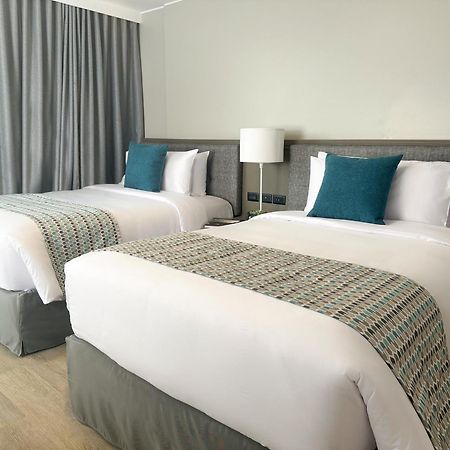 La Quinta By Wyndham Quito Hotel Ngoại thất bức ảnh
