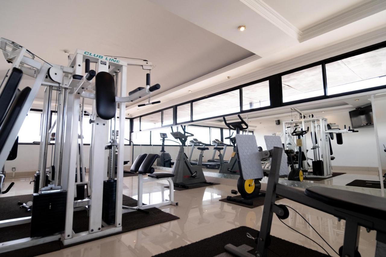 La Quinta By Wyndham Quito Hotel Ngoại thất bức ảnh