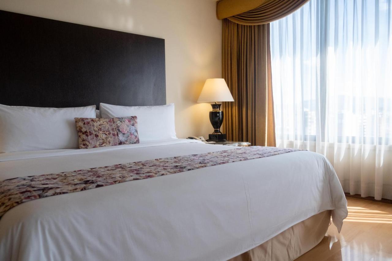La Quinta By Wyndham Quito Hotel Ngoại thất bức ảnh