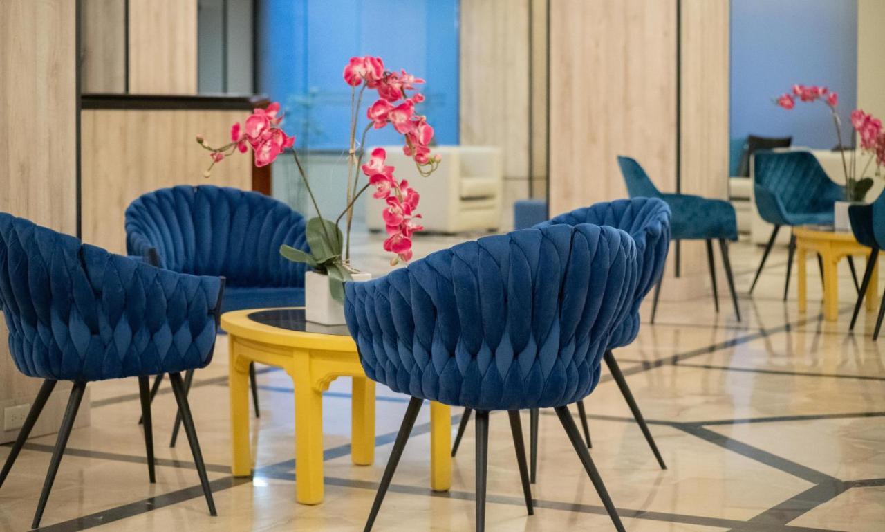 La Quinta By Wyndham Quito Hotel Ngoại thất bức ảnh