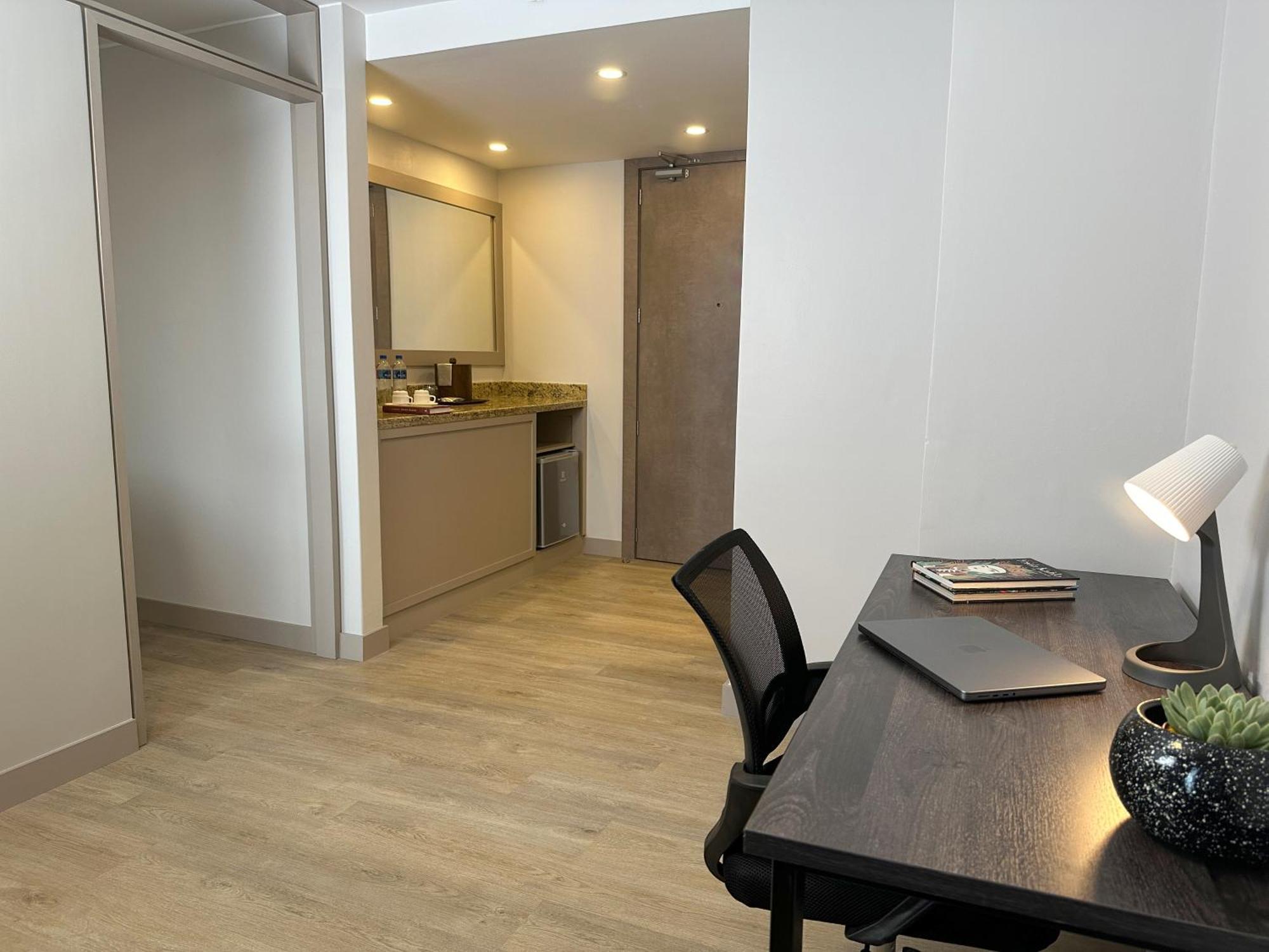La Quinta By Wyndham Quito Hotel Ngoại thất bức ảnh