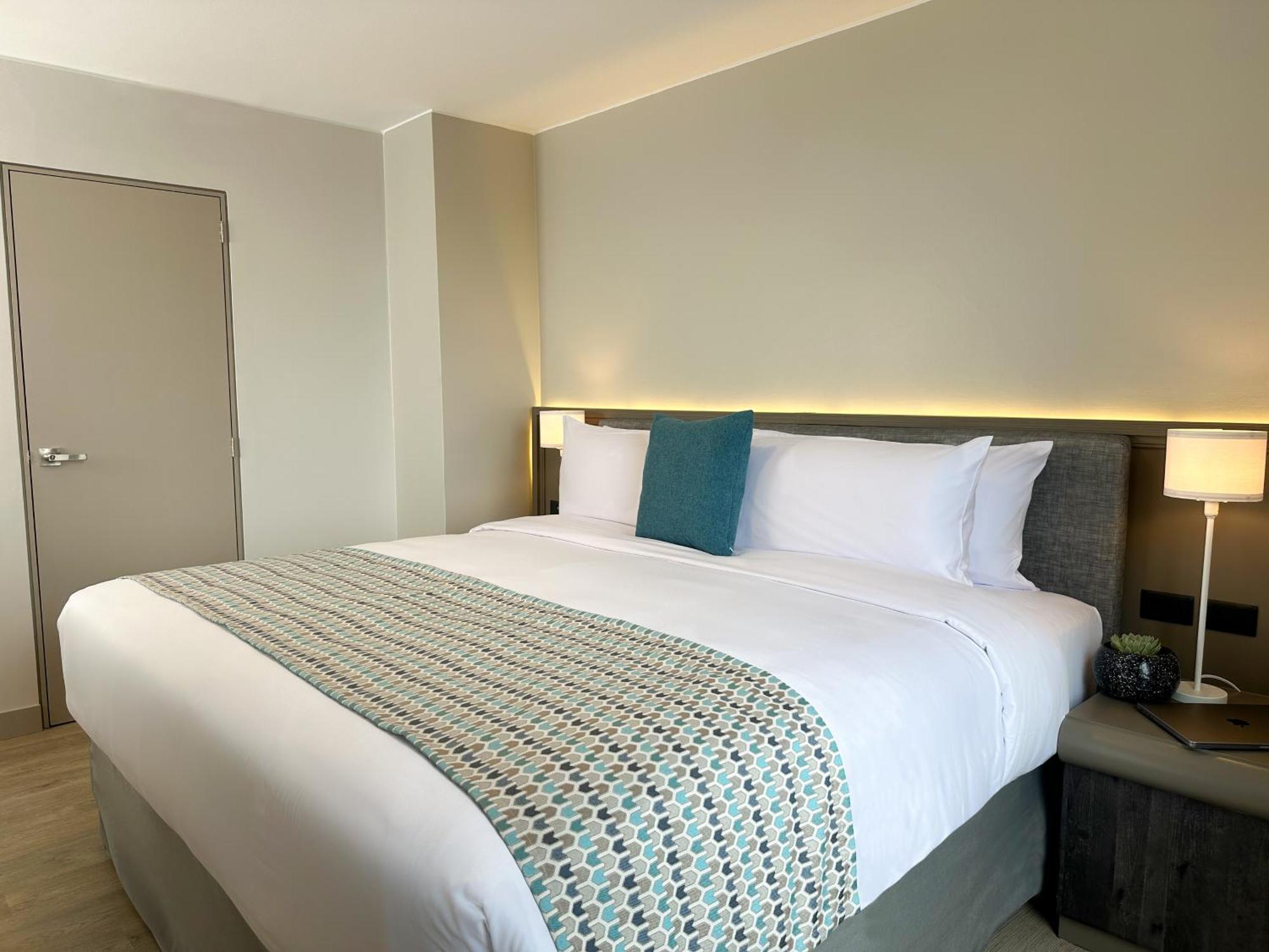 La Quinta By Wyndham Quito Hotel Ngoại thất bức ảnh