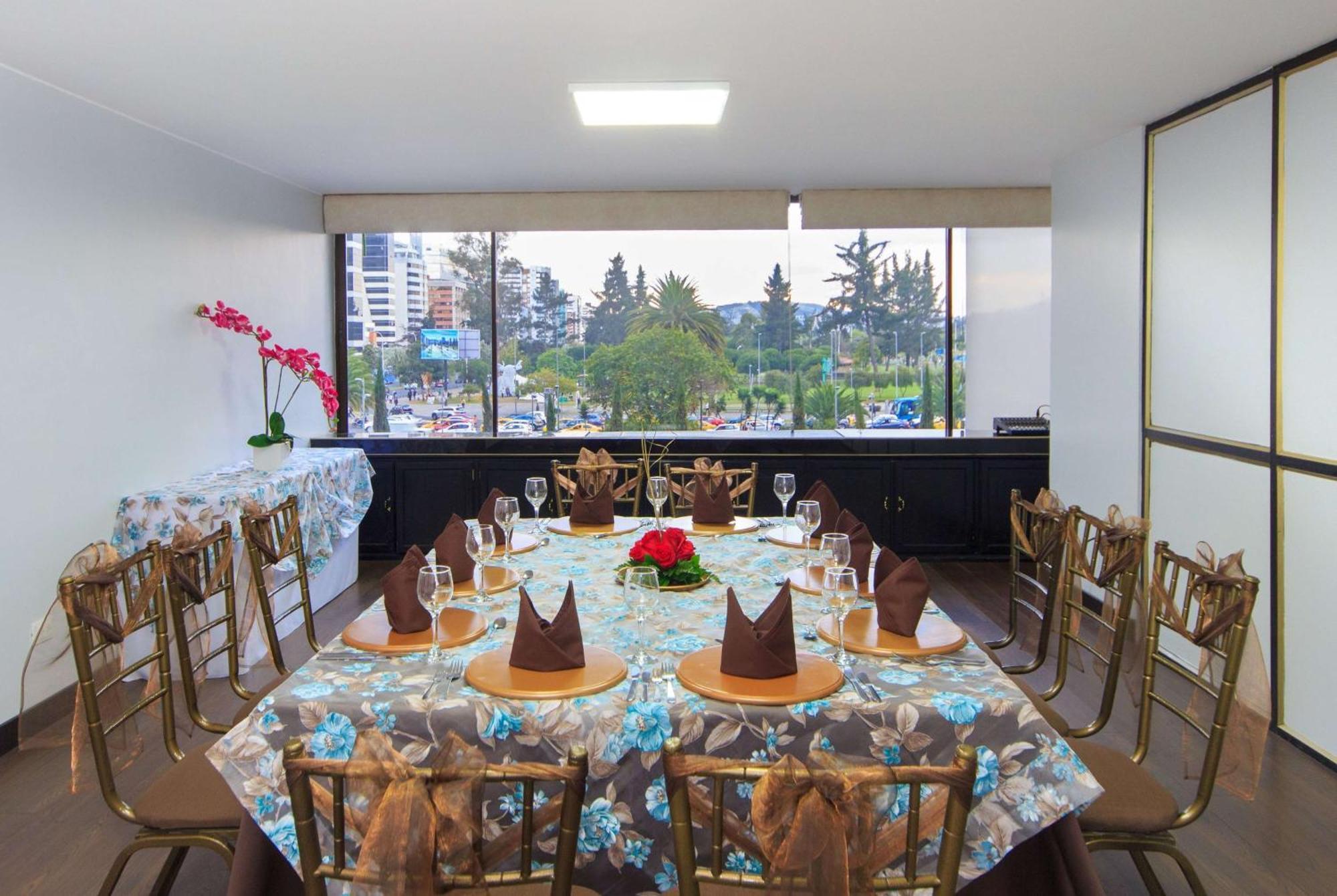 La Quinta By Wyndham Quito Hotel Ngoại thất bức ảnh